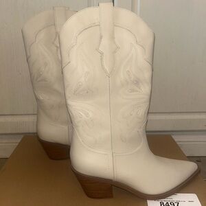 Women's White Western Mid-Calf Heeled Boots